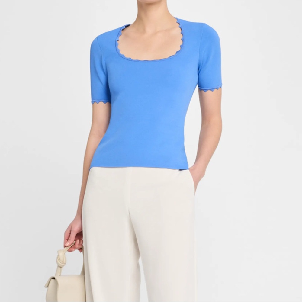Emporio Armani
Scalloped Scoop-Neck Stretch Milano